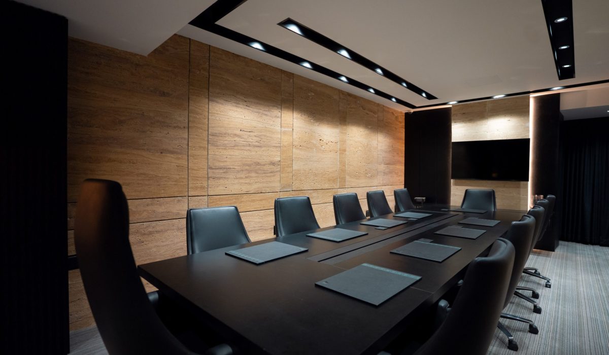 BUSINESS CENTER 3
